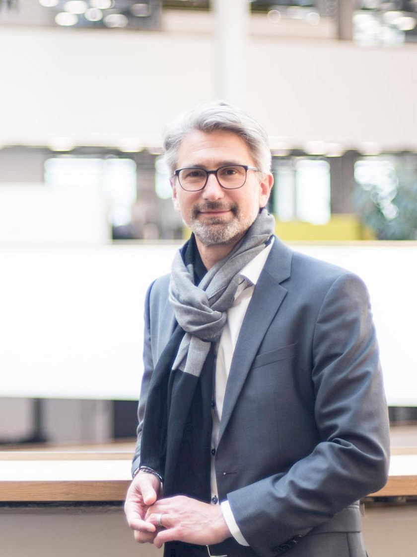 Falko Eschenlohr, Leitung Standards Architektur & Einrichtung, Innovationen bei der BMW Group, Speaker beim Wherever Whenever – Work Culture Festival 2026. Foto: © Falko Eschenlohr
