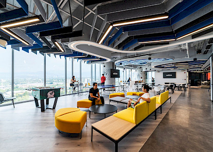 In the cafeteria, foosball, lounge furniture and lighter furniture — such as Plek folding chairs and Tabula standing tables — creates a casual atmosphere.