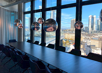 The top floor, ‘Die Elf’, is a popular meeting place and co-working space.