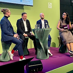 Orgatec-Panel: Nachhaltigkeit vs. Greenwashing: Wie Unternehmen echten Wandel gestalten können. Bild: IBA