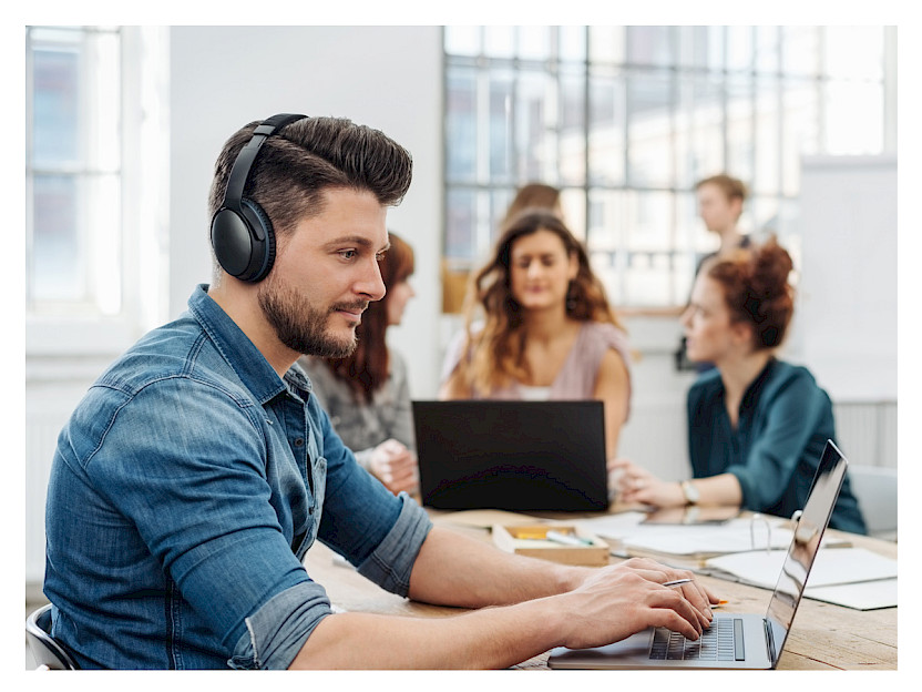 Noise reduction through communication technology (Image: ©iStock/stockfour)