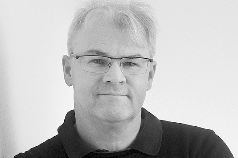 Dr rer. nat. Dipl.-Phys. Christian Nocke is an expert for noise, building and room acoustics, owner of Akustikbüro Oldenburg, partner at Schall & Raum GmbH and Akustik Raum Labor GmbH; one focus of his work is office acoustics.